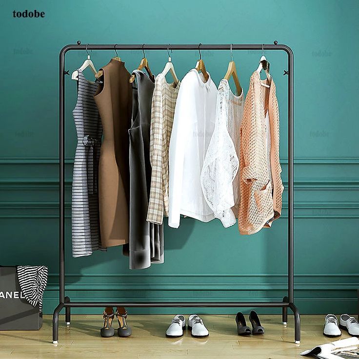 Clothing Display Rack for Women's Wear – Metal Furniture