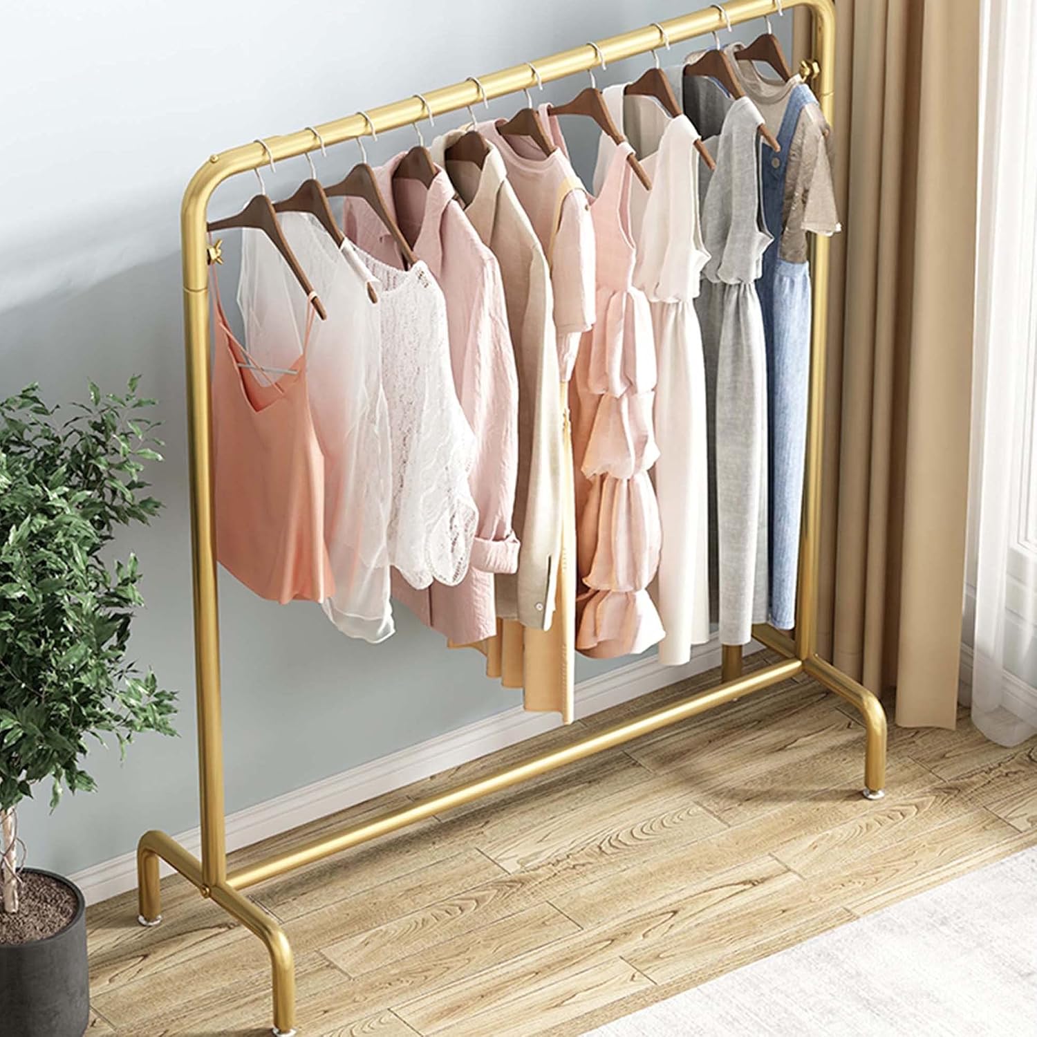 Clothing Display Rack for Women's Wear – Metal Furniture