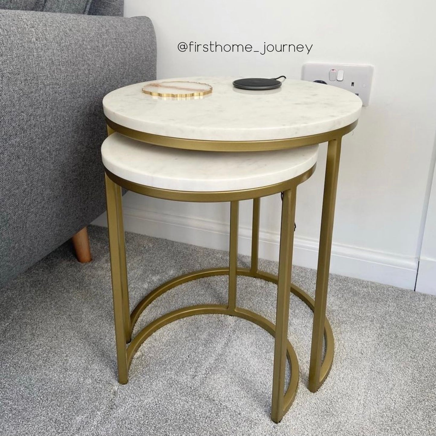 2 Pieces Round Half Circle Shape Nesting Table Set Living Room Furniture