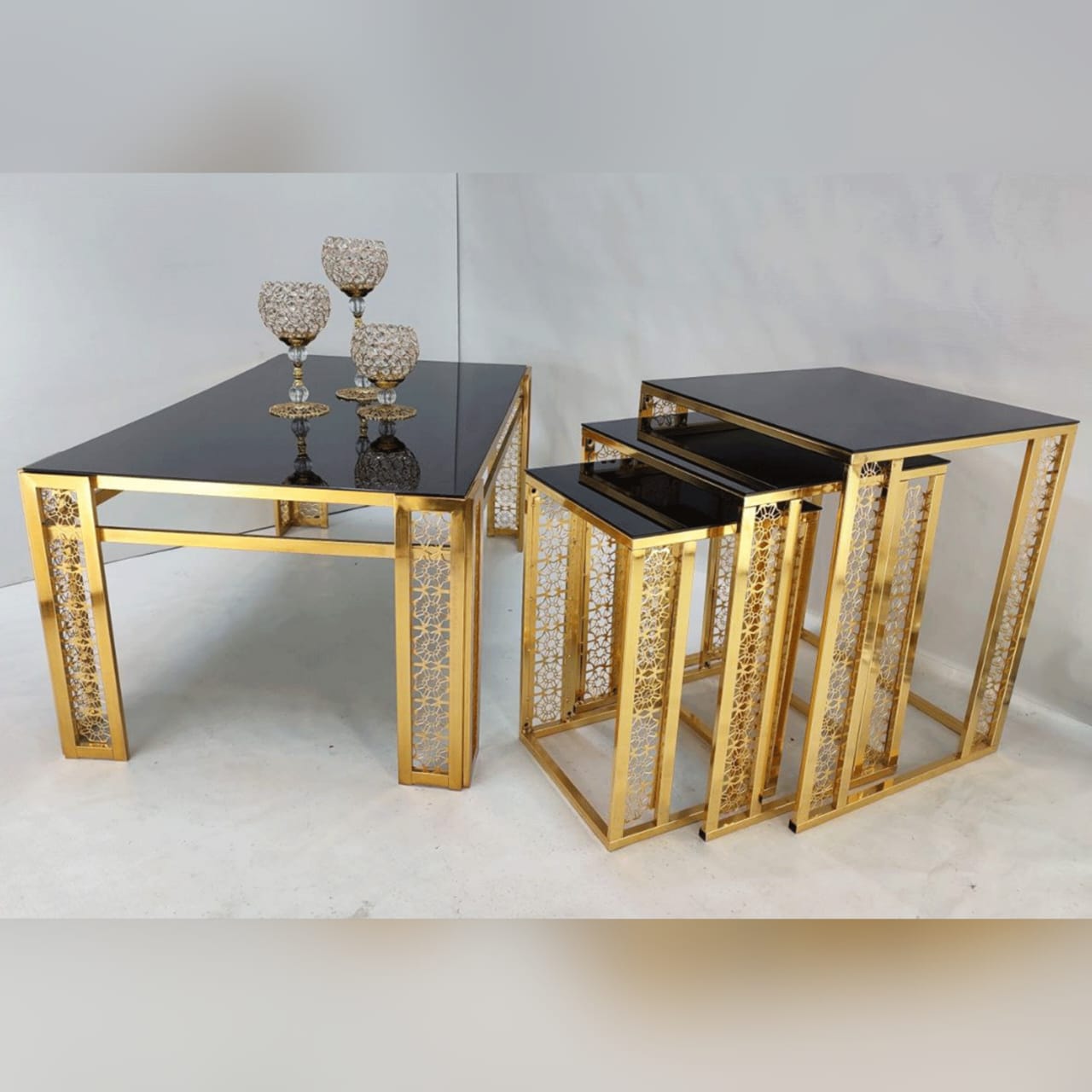 Center table set