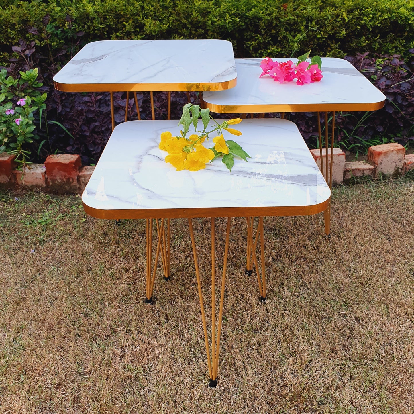 3 Leg Set Nesting Table Gold Paint Finish Modern Style